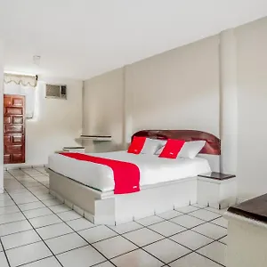 ** Hotel Oyo Jaguar México